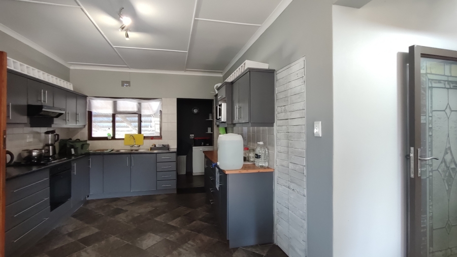 3 Bedroom Property for Sale in Stilbaai Wes Western Cape